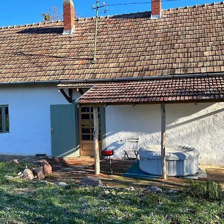 Apartment Aracsa Farm Es Vendeghaz Kis Balaton Es Termal Fuerdok