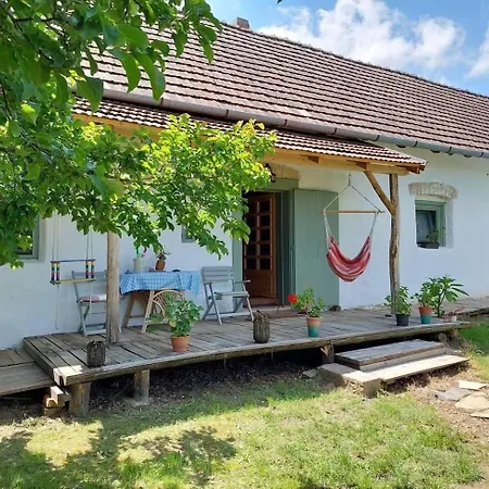 Aracsa Farm Es Vendeghaz Kis Balaton Es Termal Fuerdok Apartmán *